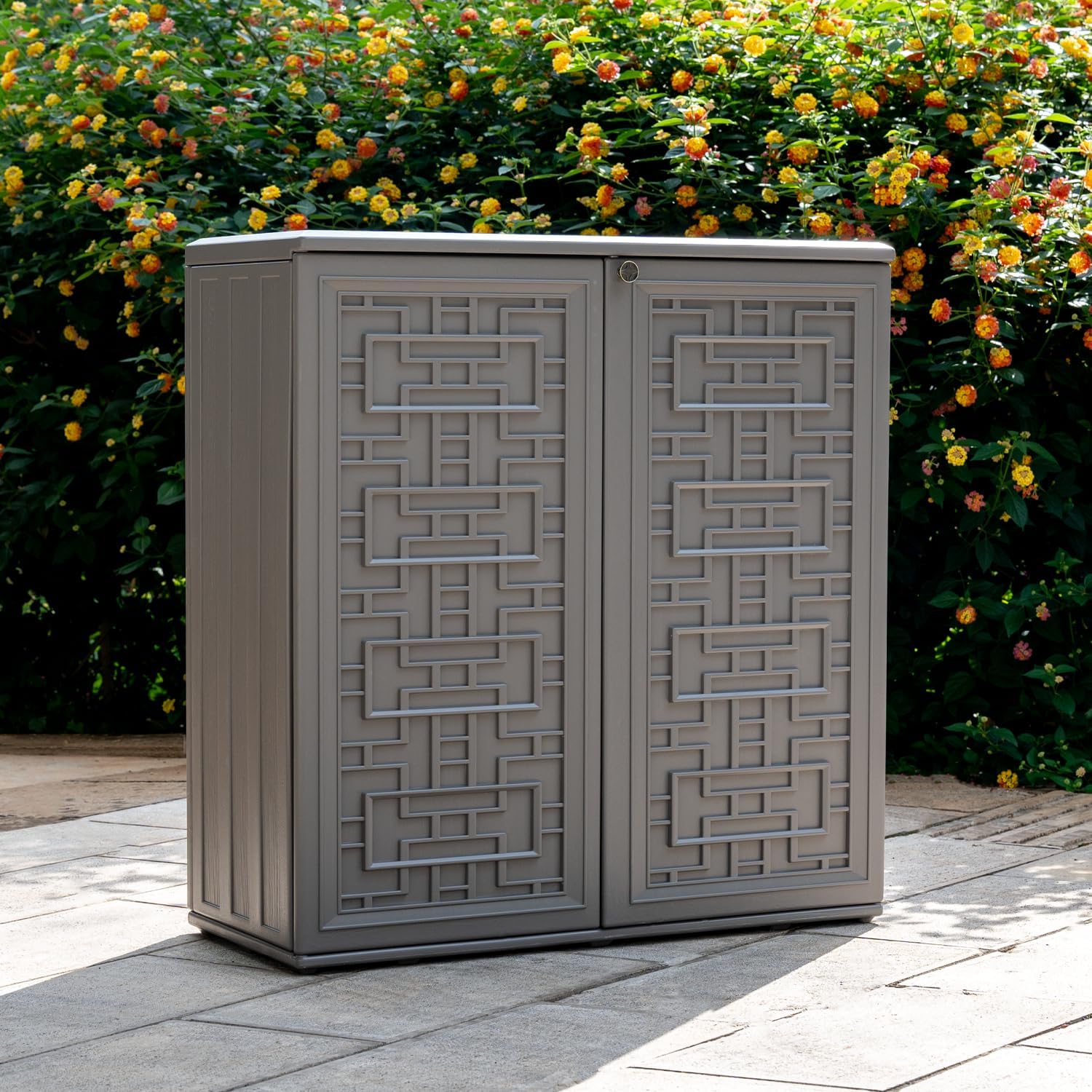 9 cubic feet Indoor &amp; Outdoor Storage Cabinet - Horti Cubic